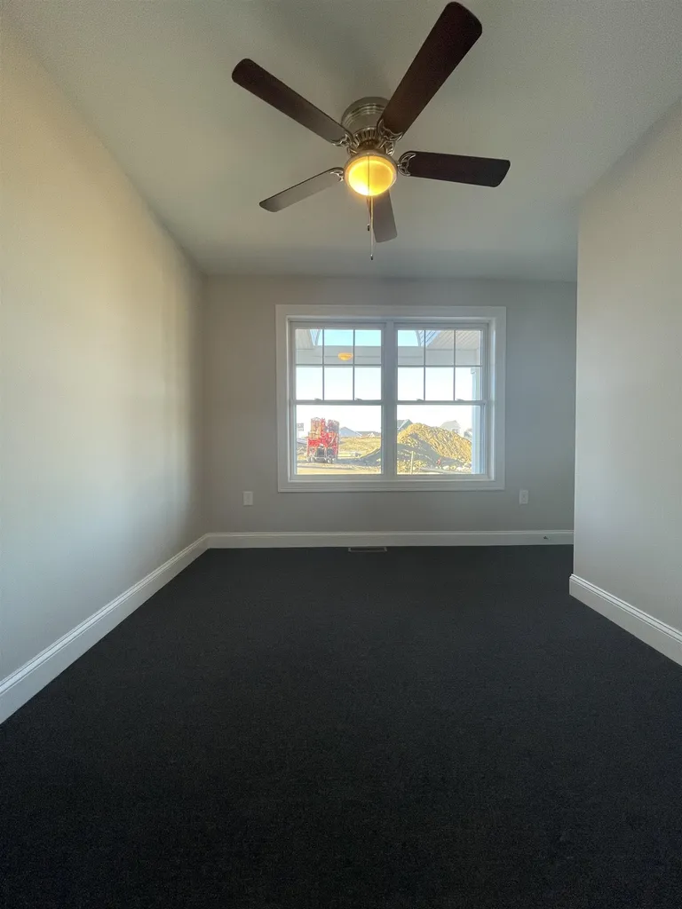 27 Luna Circle Somersworth NH 03878