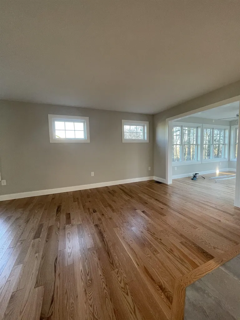 27 Luna Circle Somersworth NH 03878