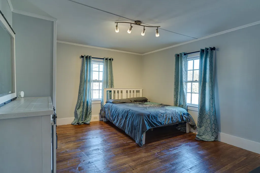 48 Grand Street Somersworth NH 03878