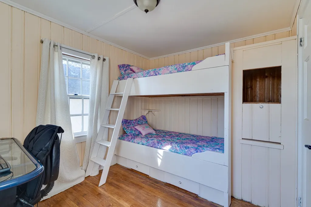 48 Grand Street Somersworth NH 03878