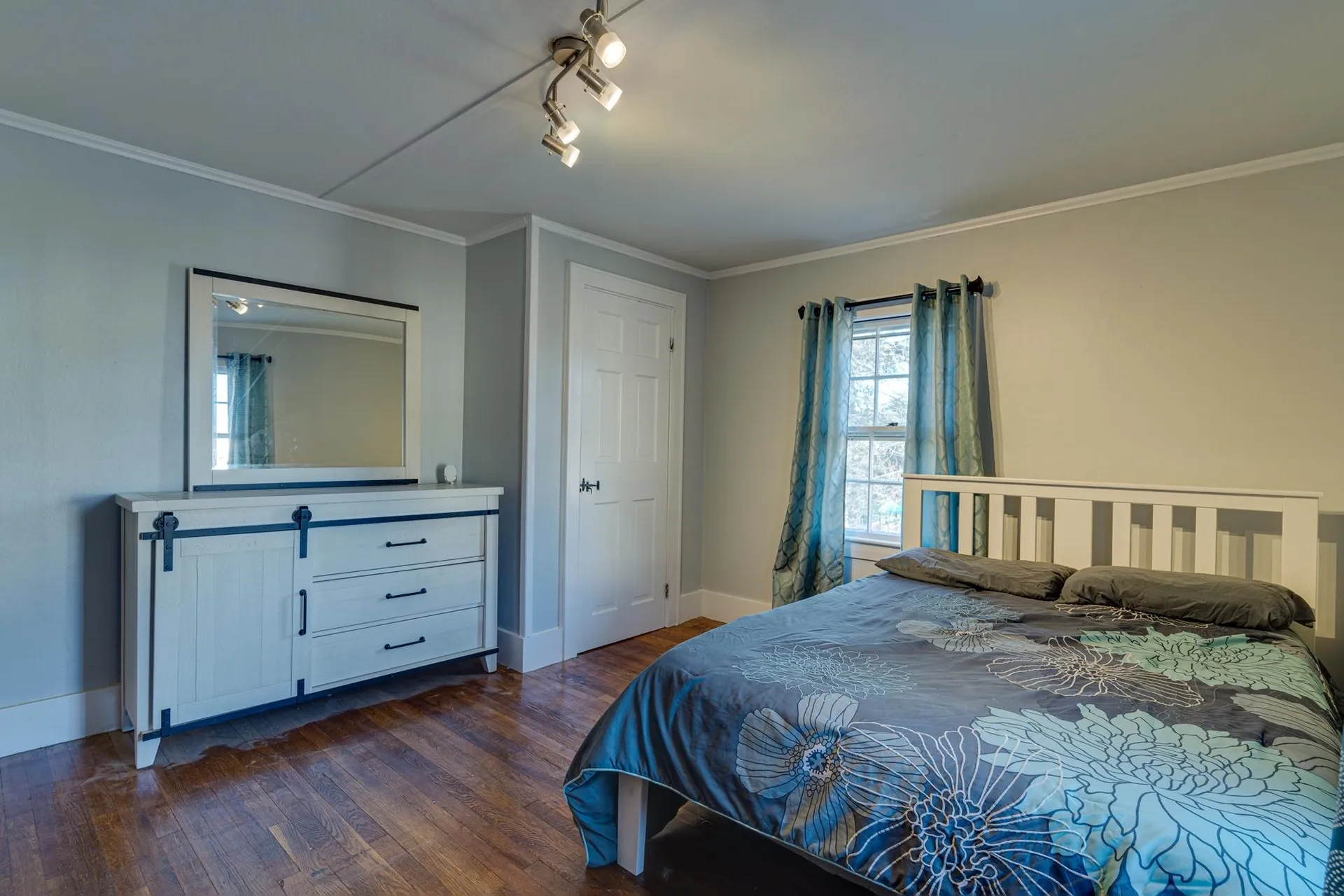 48 Grand Street Somersworth NH 03878