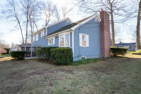 91 Carolan Avenue Hampton NH 03842