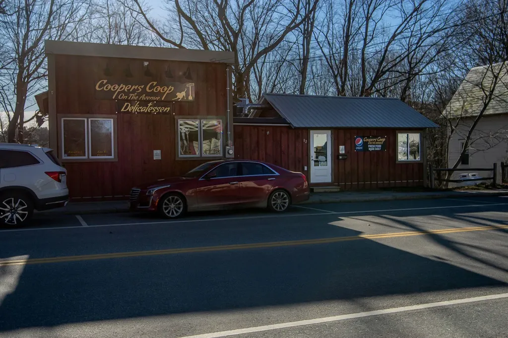 82 Western Avenue Brattleboro VT 05301