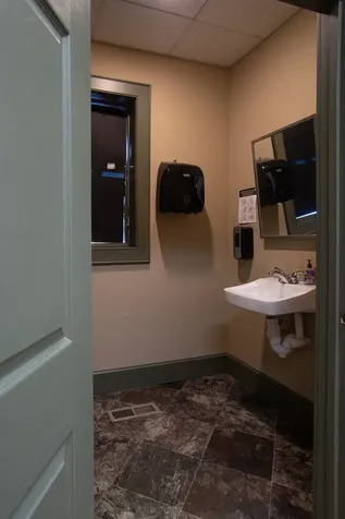 82 Western Avenue Brattleboro VT 05301