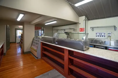 82 Western Avenue Brattleboro VT 05301