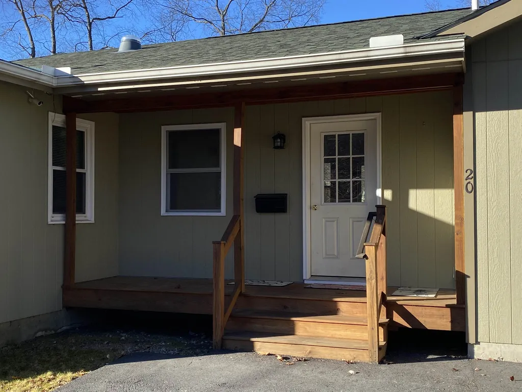 20 Giffin Street Keene NH 03431