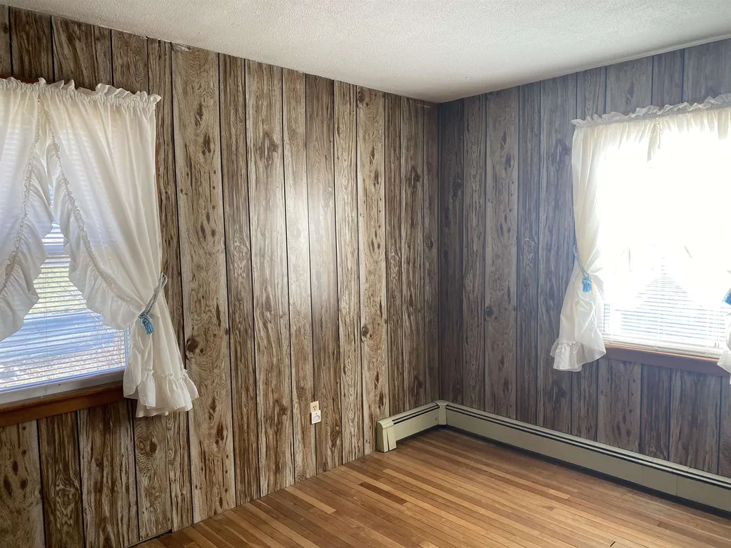 20 Giffin Street Keene NH 03431