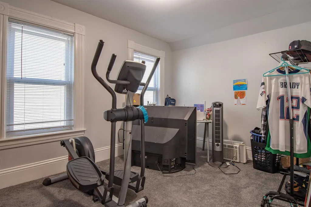 596 Belmont Street Manchester NH 03104