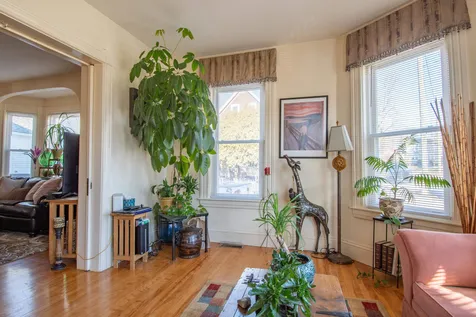 596 Belmont Street Manchester NH 03104