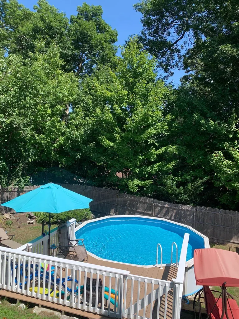 107 Westwood Drive Nashua NH 03062