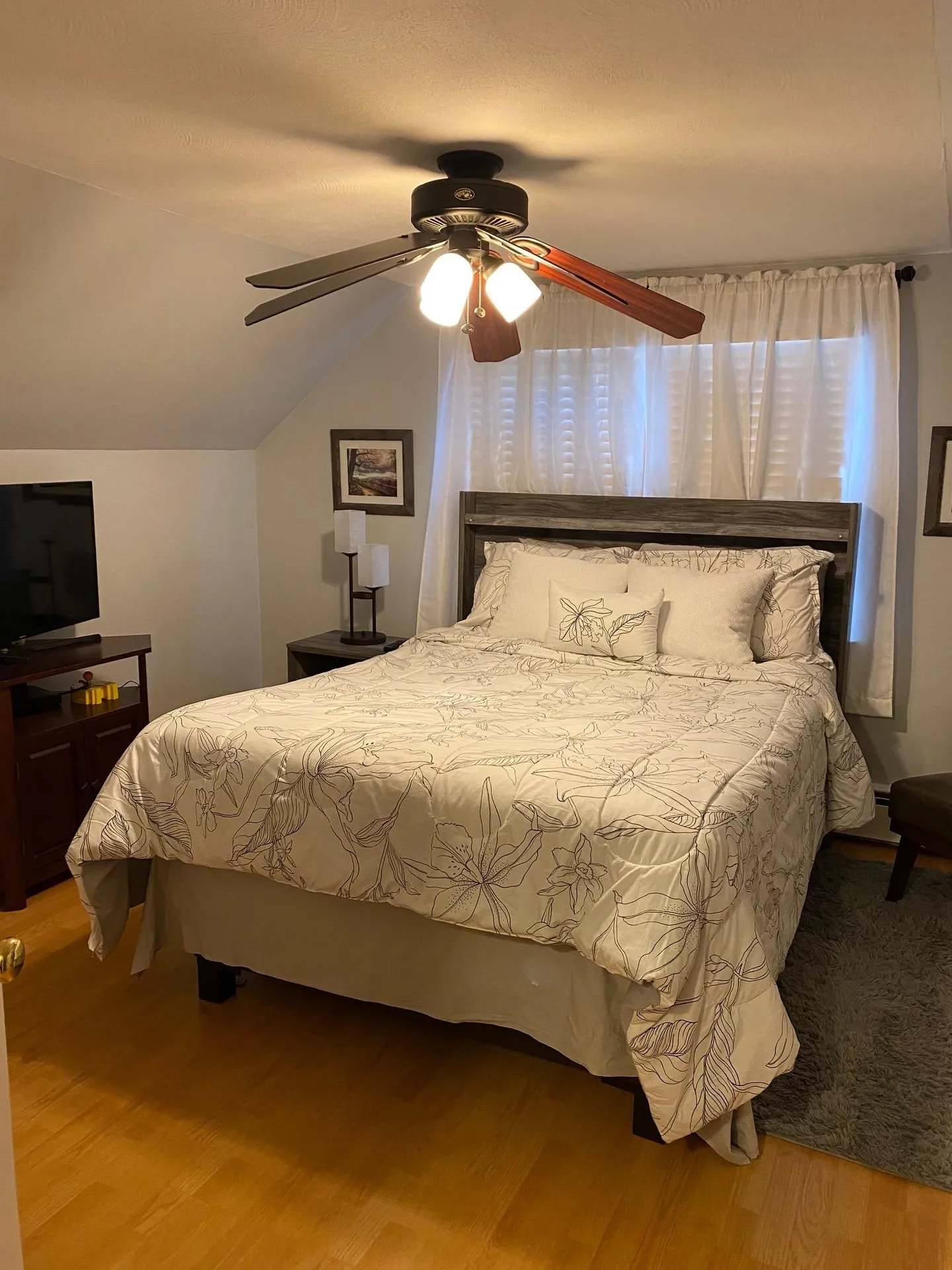 107 Westwood Drive Nashua NH 03062