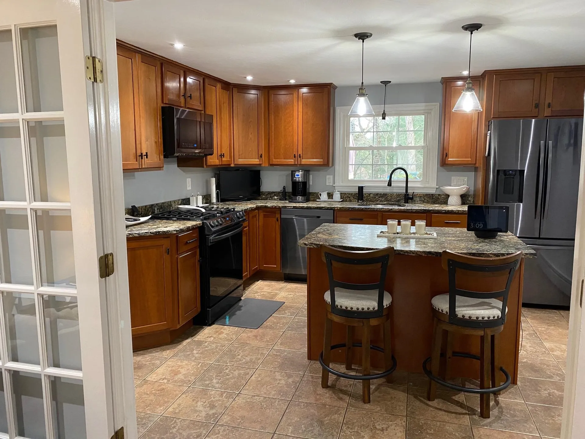 107 Westwood Drive Nashua NH 03062