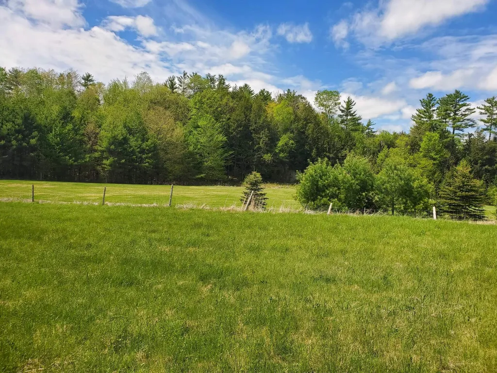 688 Goose Lane Bath NH 03740