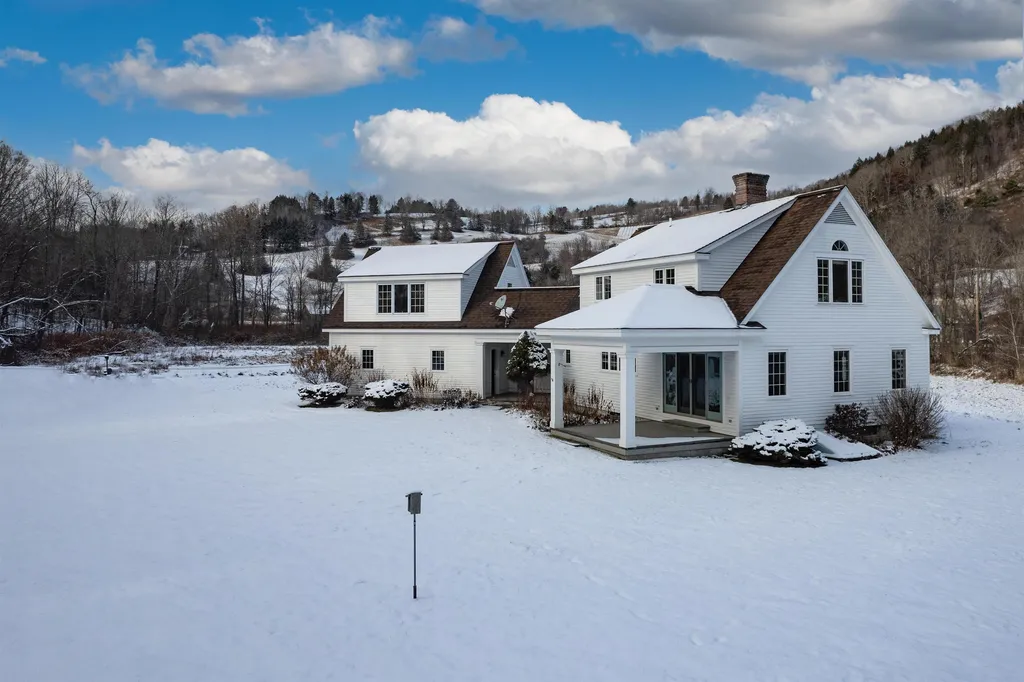 81 Roberts Road Woodstock VT 05091