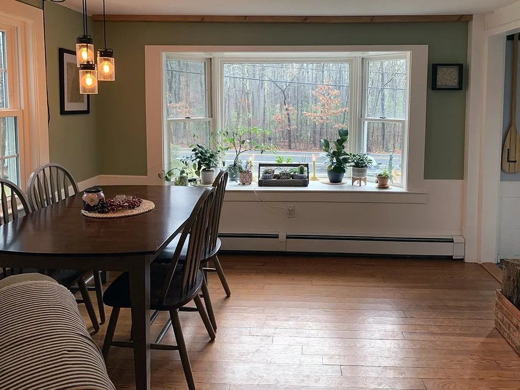 95 N Main Street Newton NH 03858