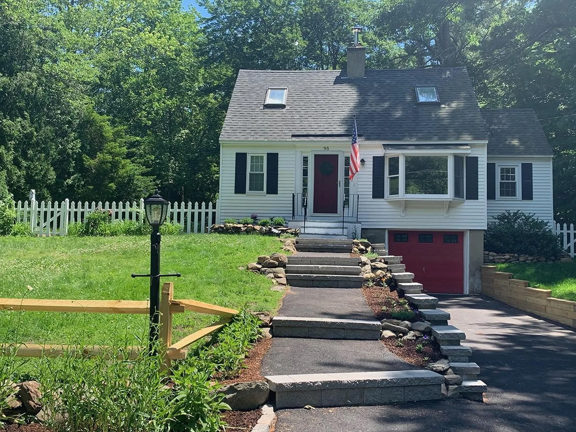 95 N Main Street Newton NH 03858