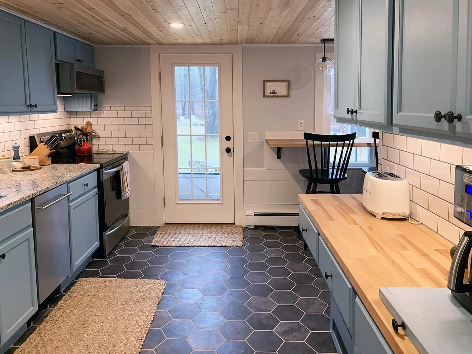 95 N Main Street Newton NH 03858