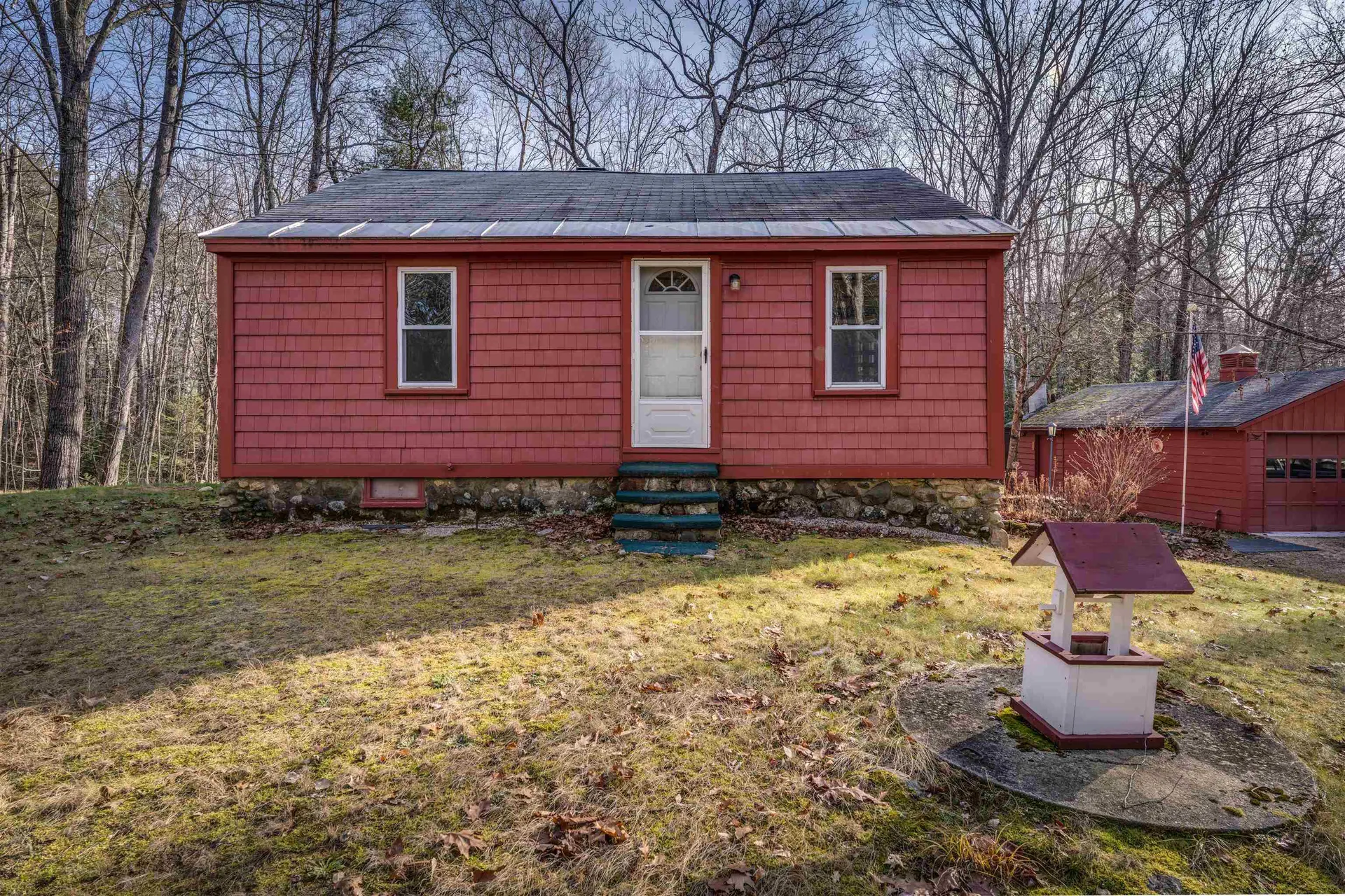 507 Hall Road Barrington NH 03825