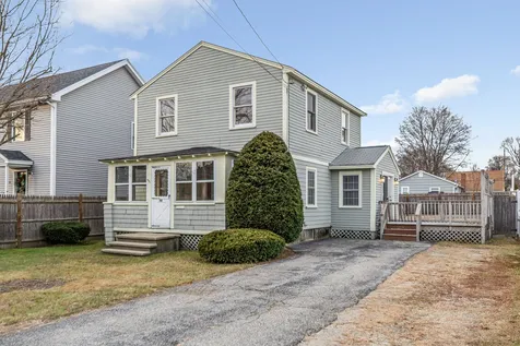 74 Burke Street Nashua NH 03060