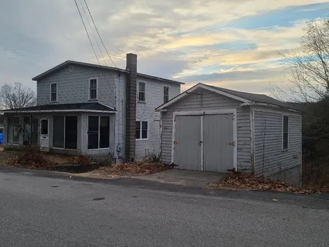 56 High Street Greenville NH 03048