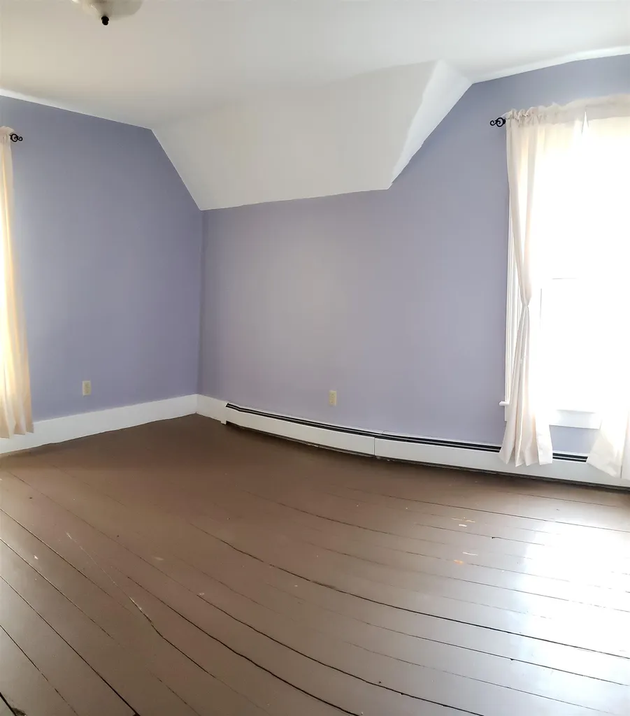 31 Western Avenue Rochester NH 03867