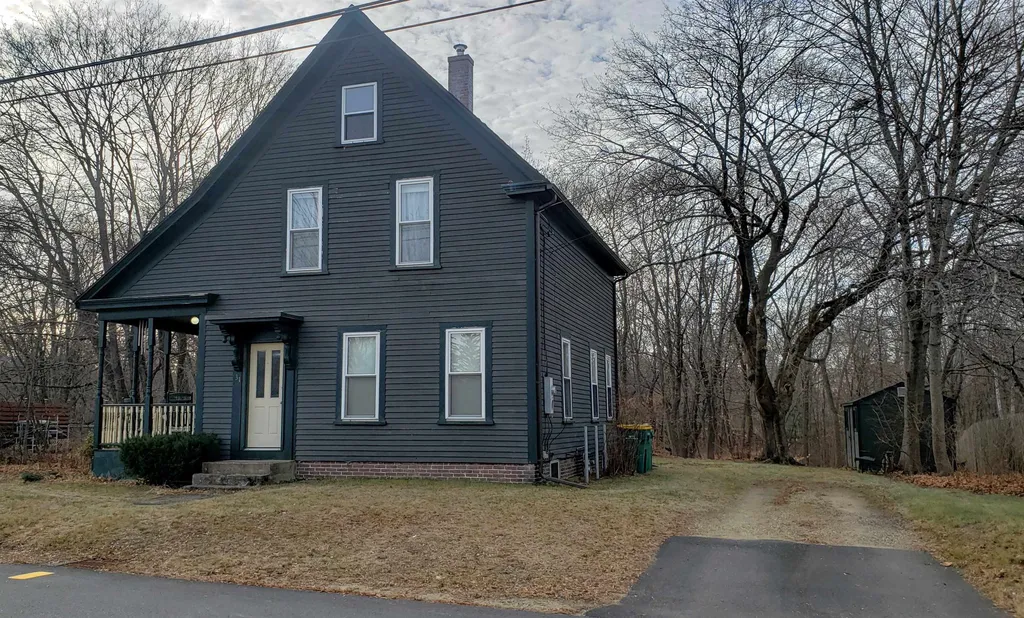 31 Western Avenue Rochester NH 03867