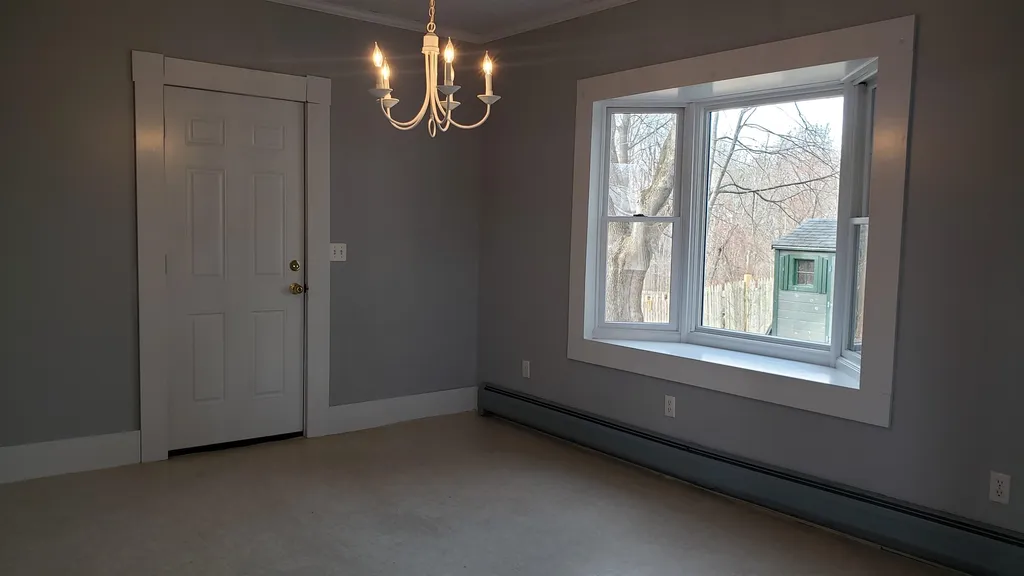 31 Western Avenue Rochester NH 03867