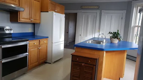 31 Western Avenue Rochester NH 03867