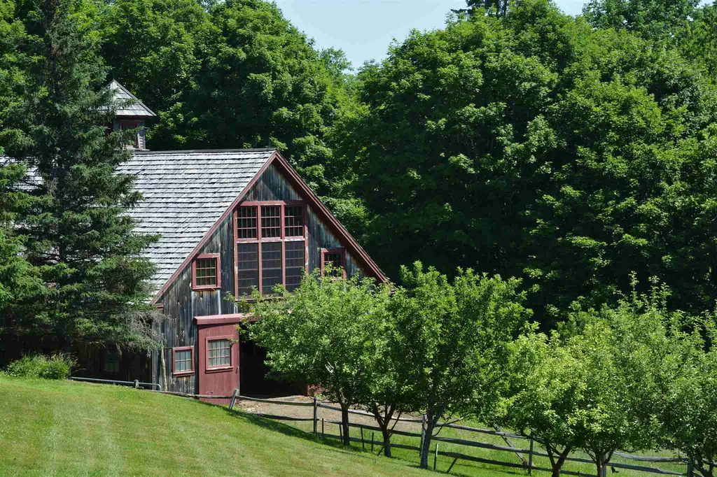 1239 Peterkin Hill Road Woodstock VT 05071