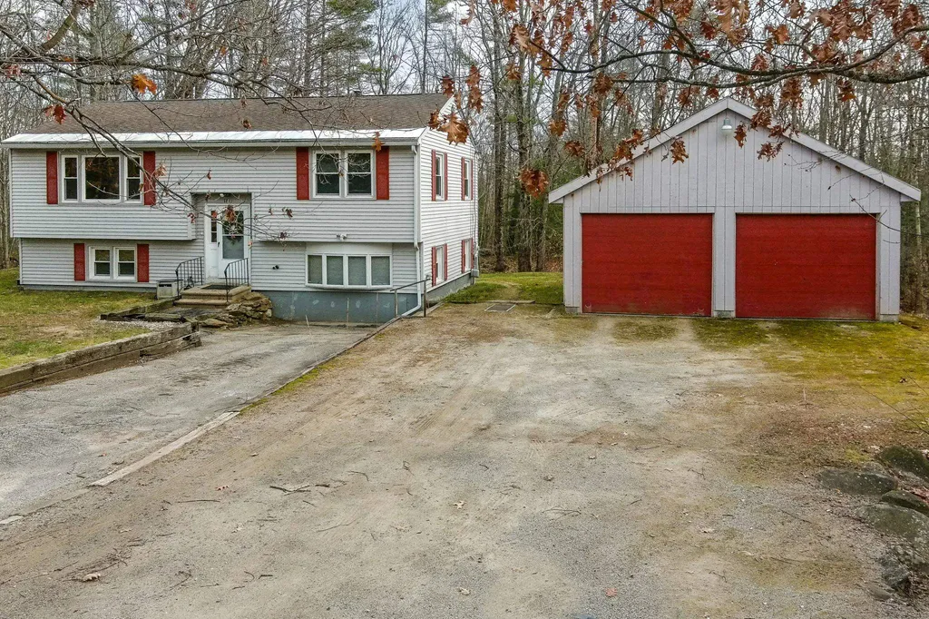 183 Hackett Hill Road Hooksett NH 03106