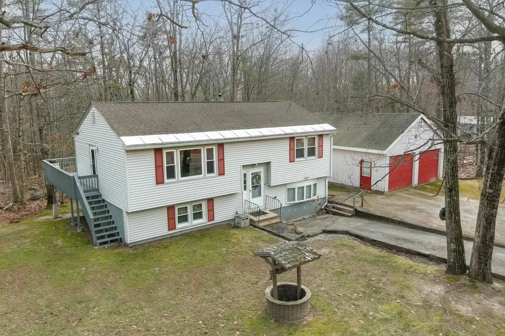 183 Hackett Hill Road Hooksett NH 03106