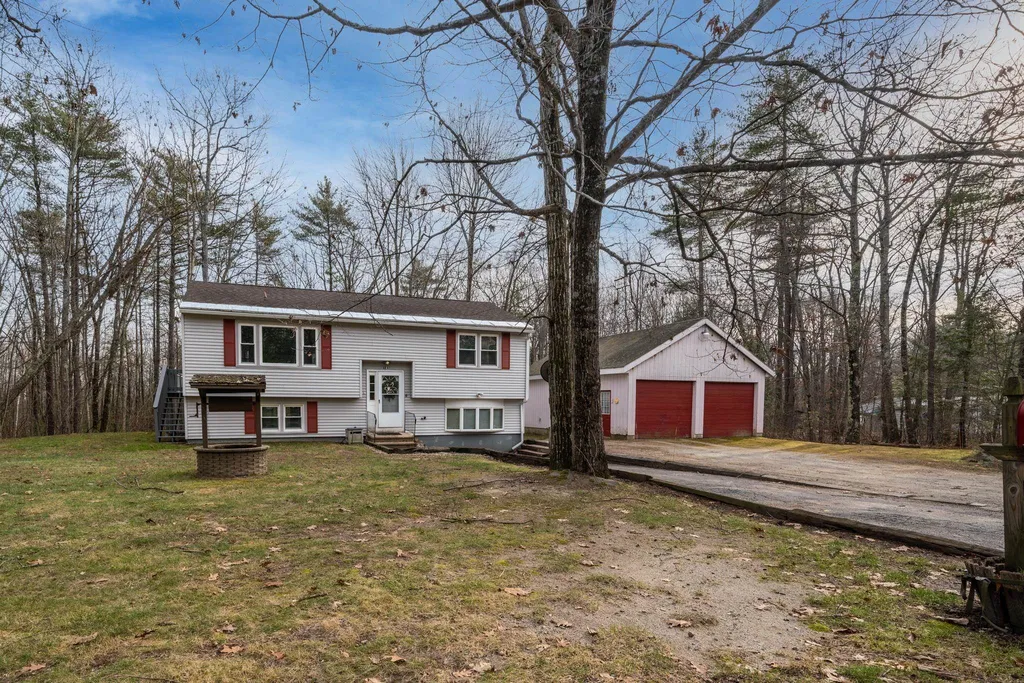 183 Hackett Hill Road Hooksett NH 03106