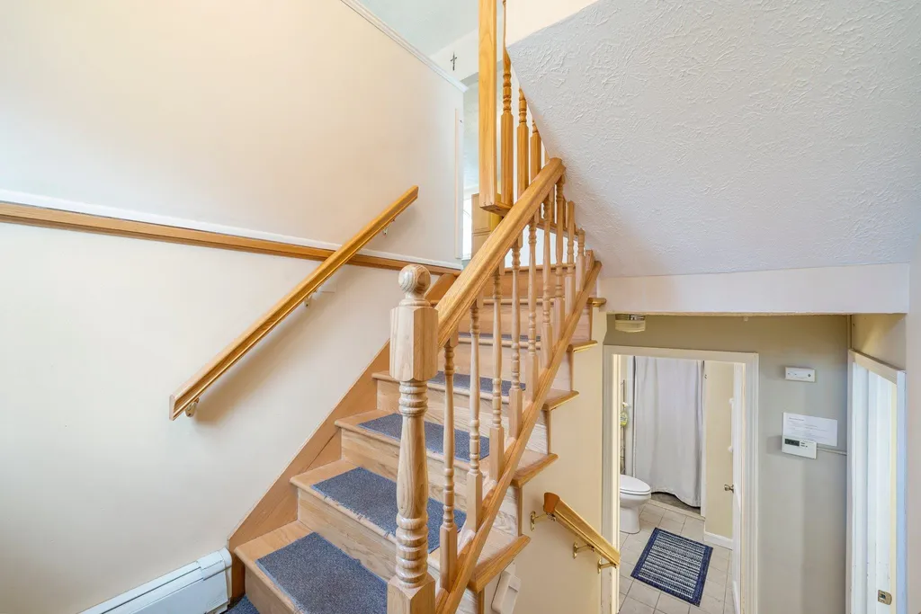 183 Hackett Hill Road Hooksett NH 03106
