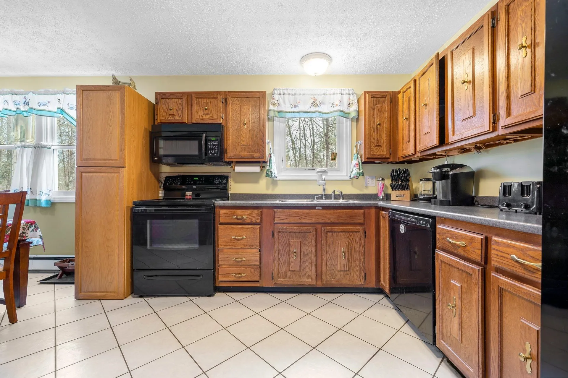 183 Hackett Hill Road Hooksett NH 03106