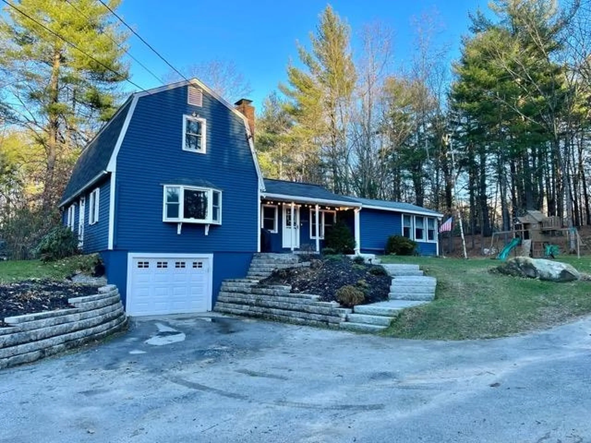 100 Mooar Hill Road Hollis NH 03049