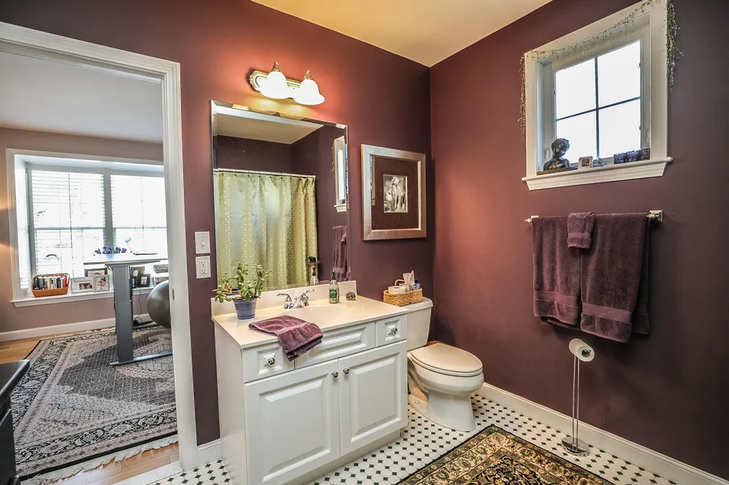 73 Blueberry Drive Manchester NH 03102