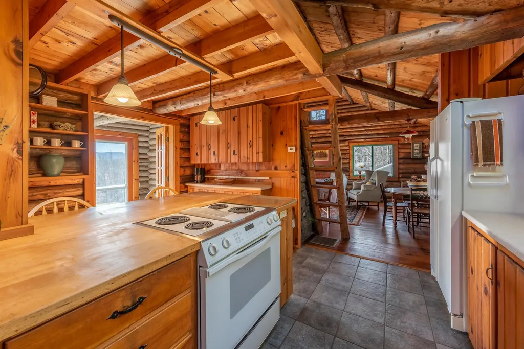 108 Brown Road Newbury NH 03255