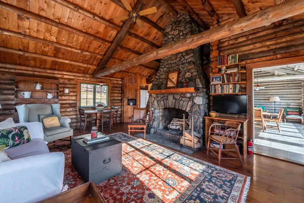 108 Brown Road Newbury NH 03255
