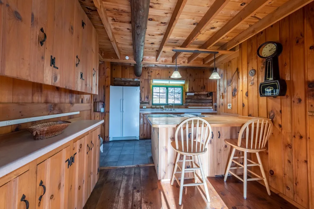 108 Brown Road Newbury NH 03255