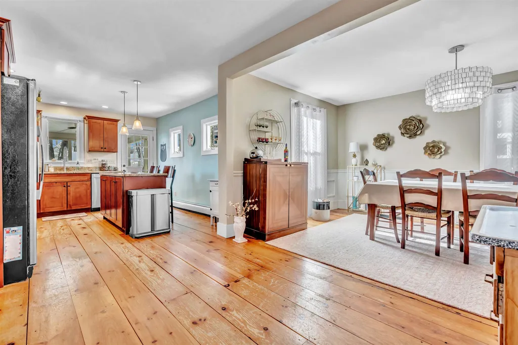 6 Walnut Street Exeter NH 03833