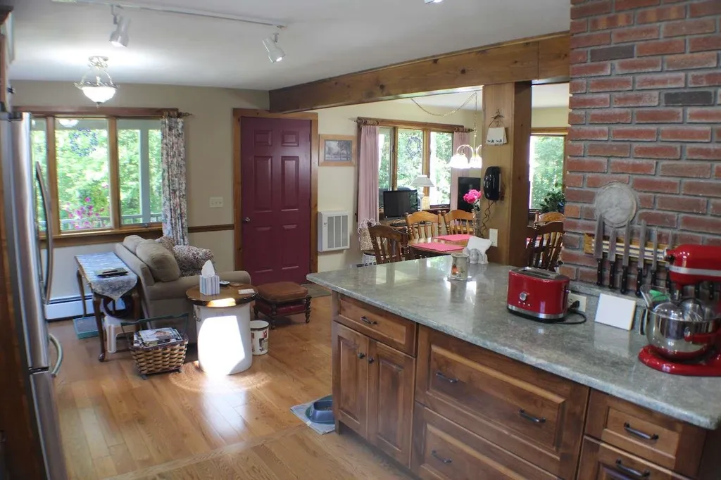 519 Symes Pond Road Ryegate VT 05042