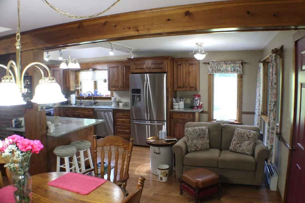 519 Symes Pond Road Ryegate VT 05042
