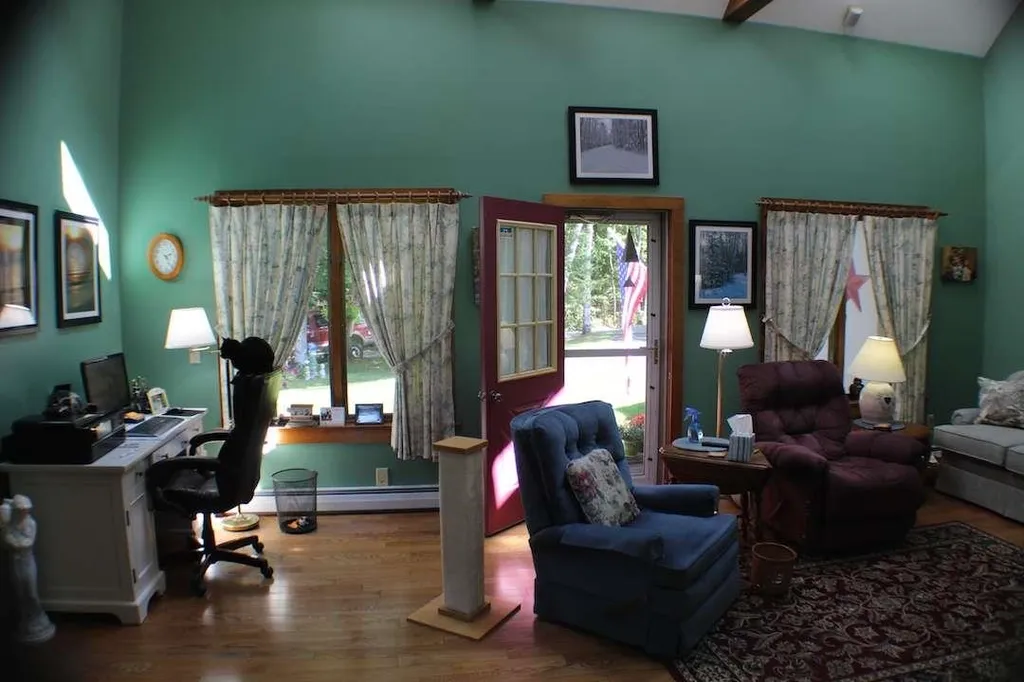 519 Symes Pond Road Ryegate VT 05042