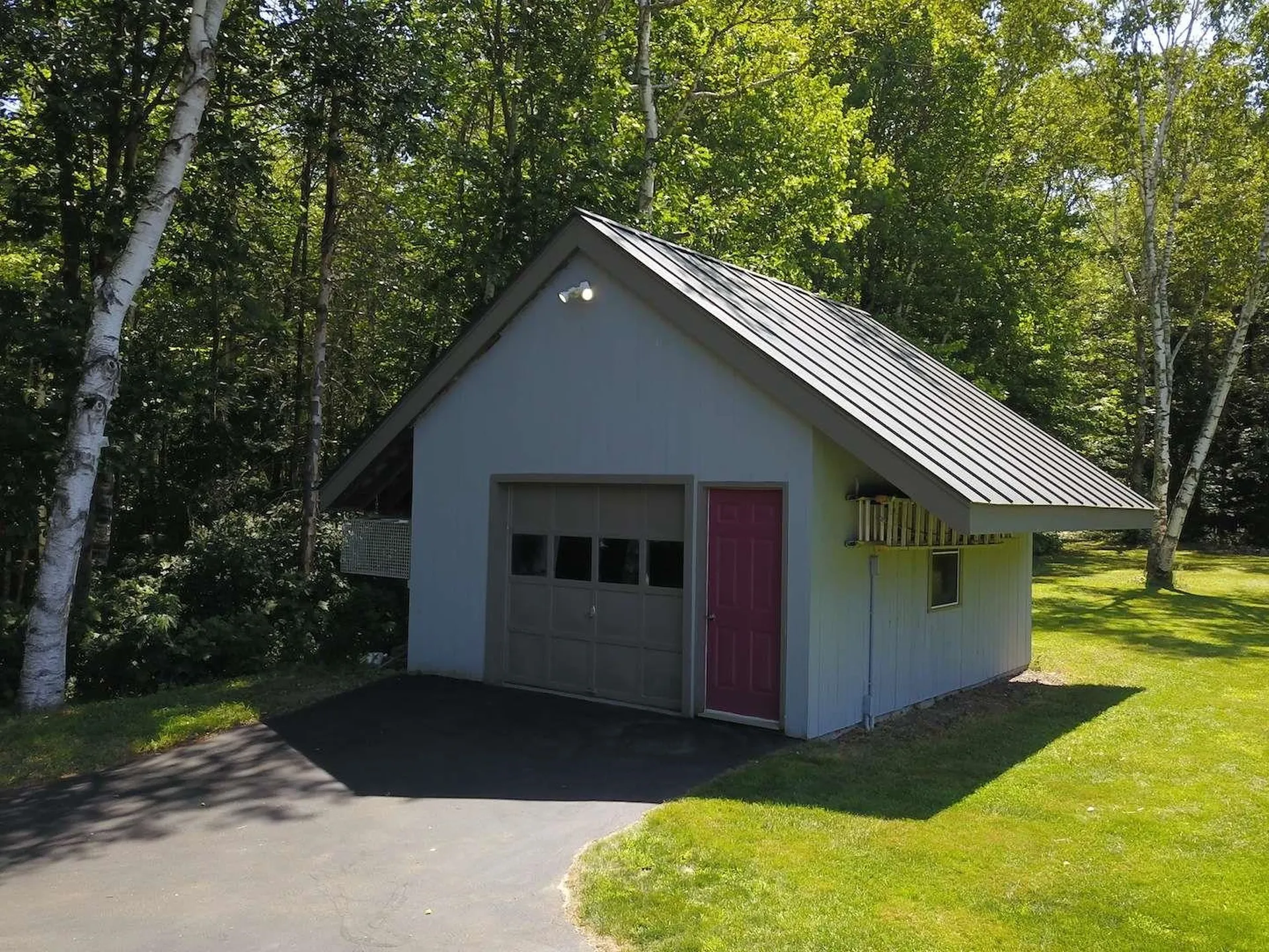 519 Symes Pond Road Ryegate VT 05042