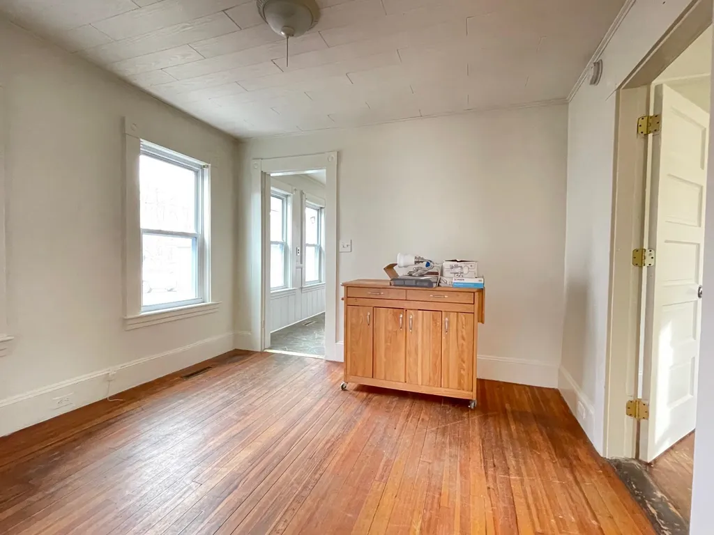 34 Maple Street Rochester NH 03867