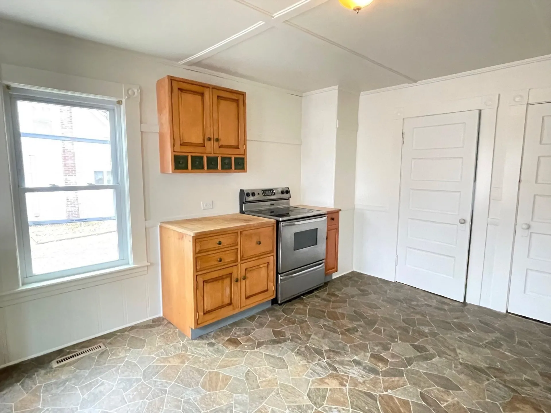 34 Maple Street Rochester NH 03867