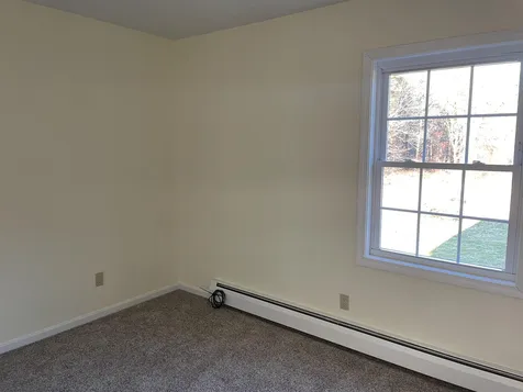 225 Halls Village Road Chester NH 03036