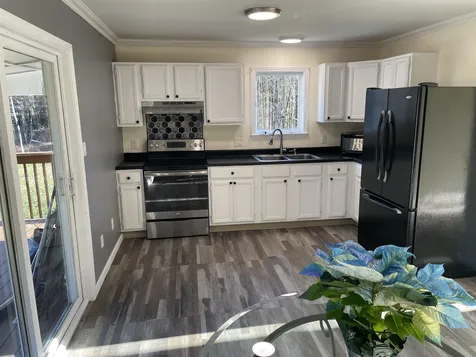225 Halls Village Road Chester NH 03036