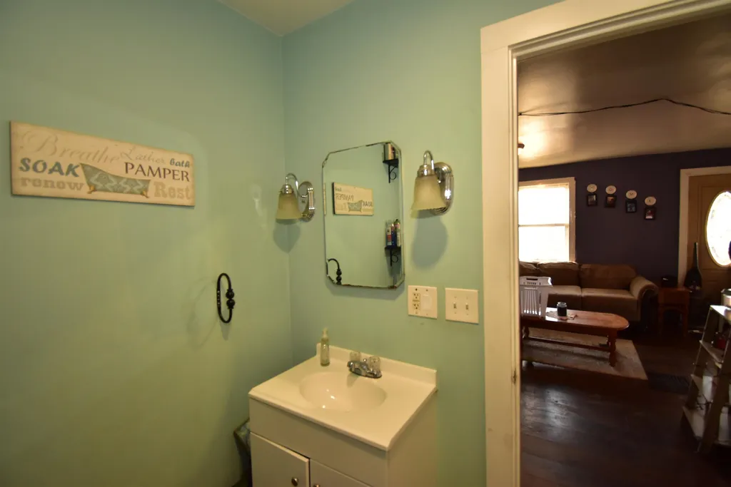 13 Grove Street Newport NH 03773