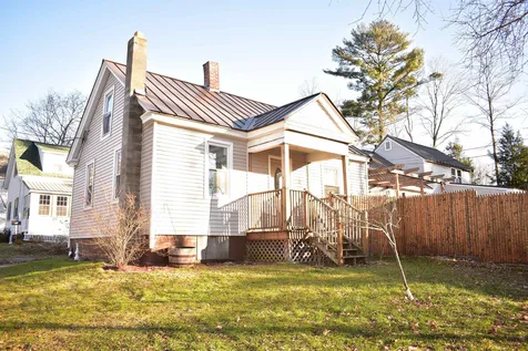 13 Grove Street Newport NH 03773